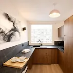 Montparnasse - Premium With Lift And Balcony For 6 Appartement