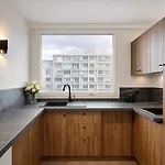 Montparnasse - Premium With Lift And Balcony For 6 *