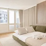 Montparnasse - Premium With Lift And Balcony For 6 *